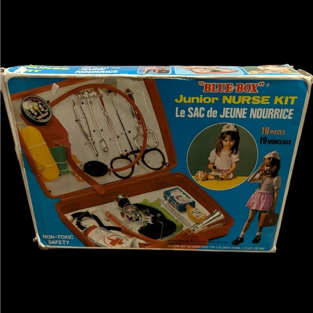 Vintage Blue Box Junior Nurse Kit, in box. Complete